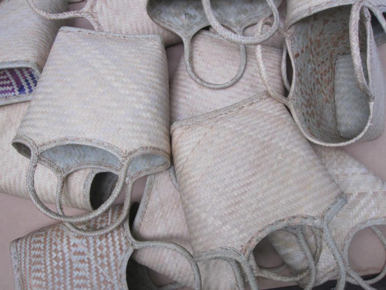 Natural crafted tote bag - Image 11
