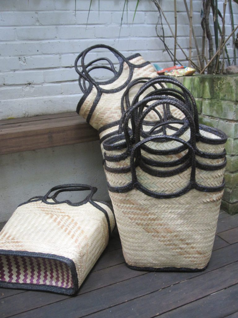 New! Natural Trim crafted tote bag - Image 11